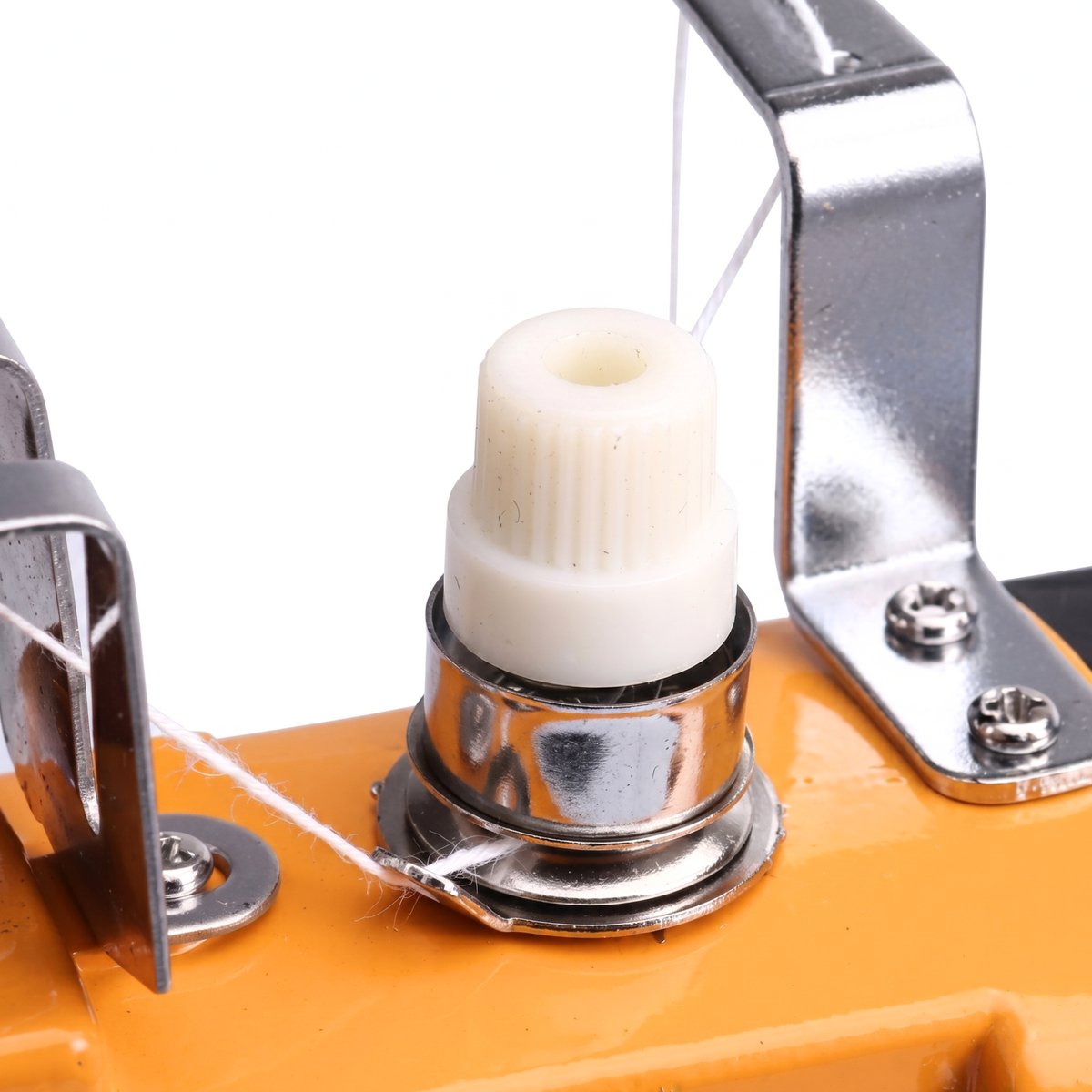 Máquina de coser portátil – imagen 8