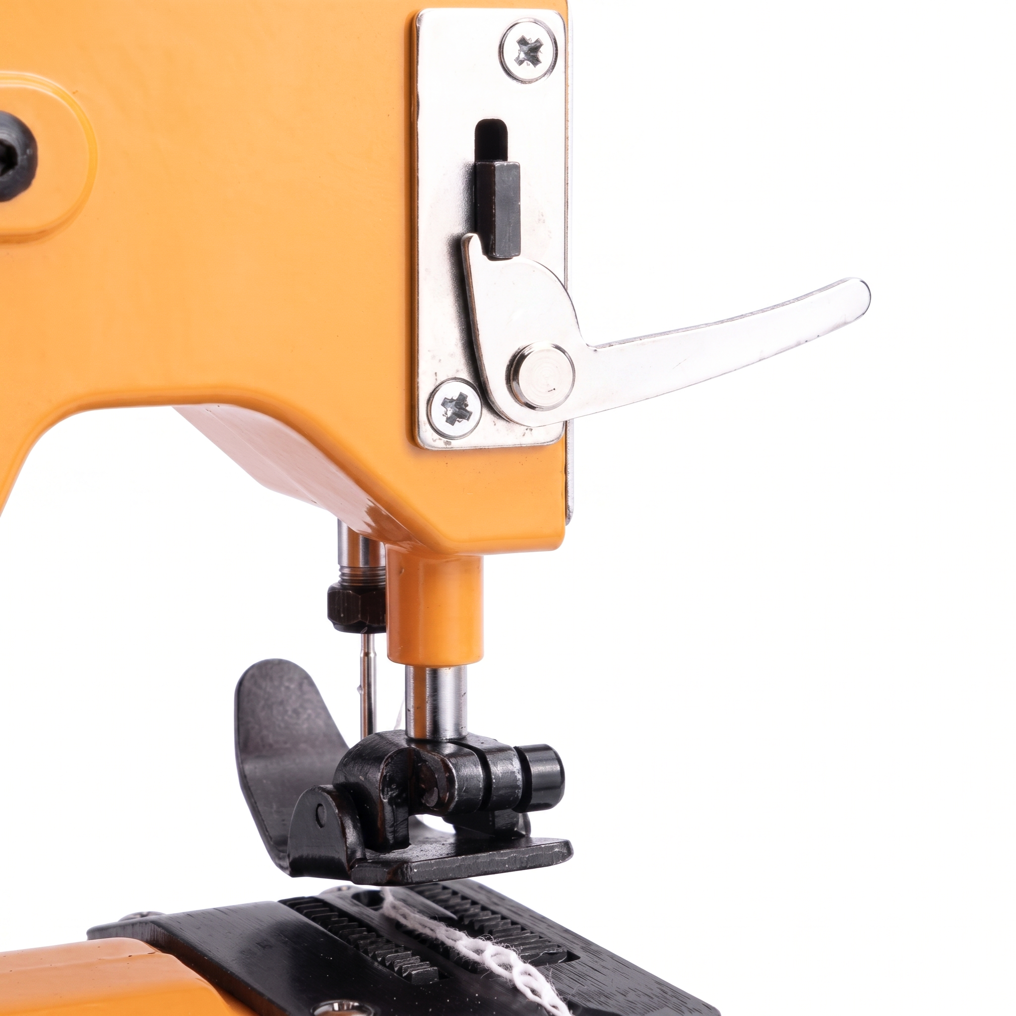 Portable sewing machine