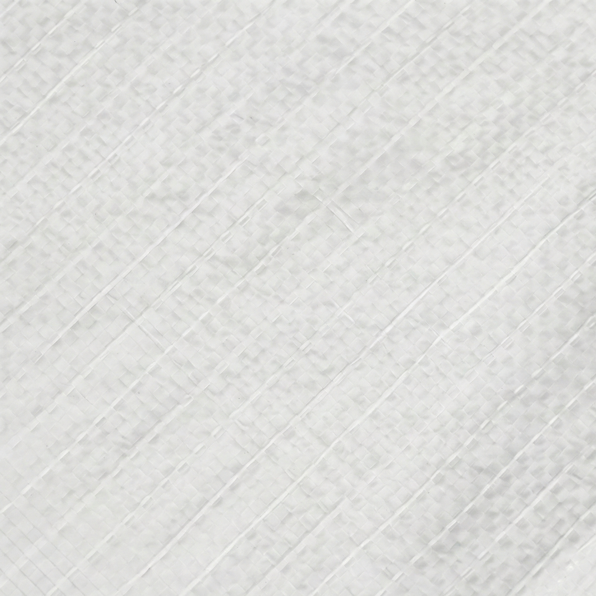 Empty sack for agricultural use, highly durable for the storage of grains, coffee, cocoa, or fertilizers on Dominican farms.
