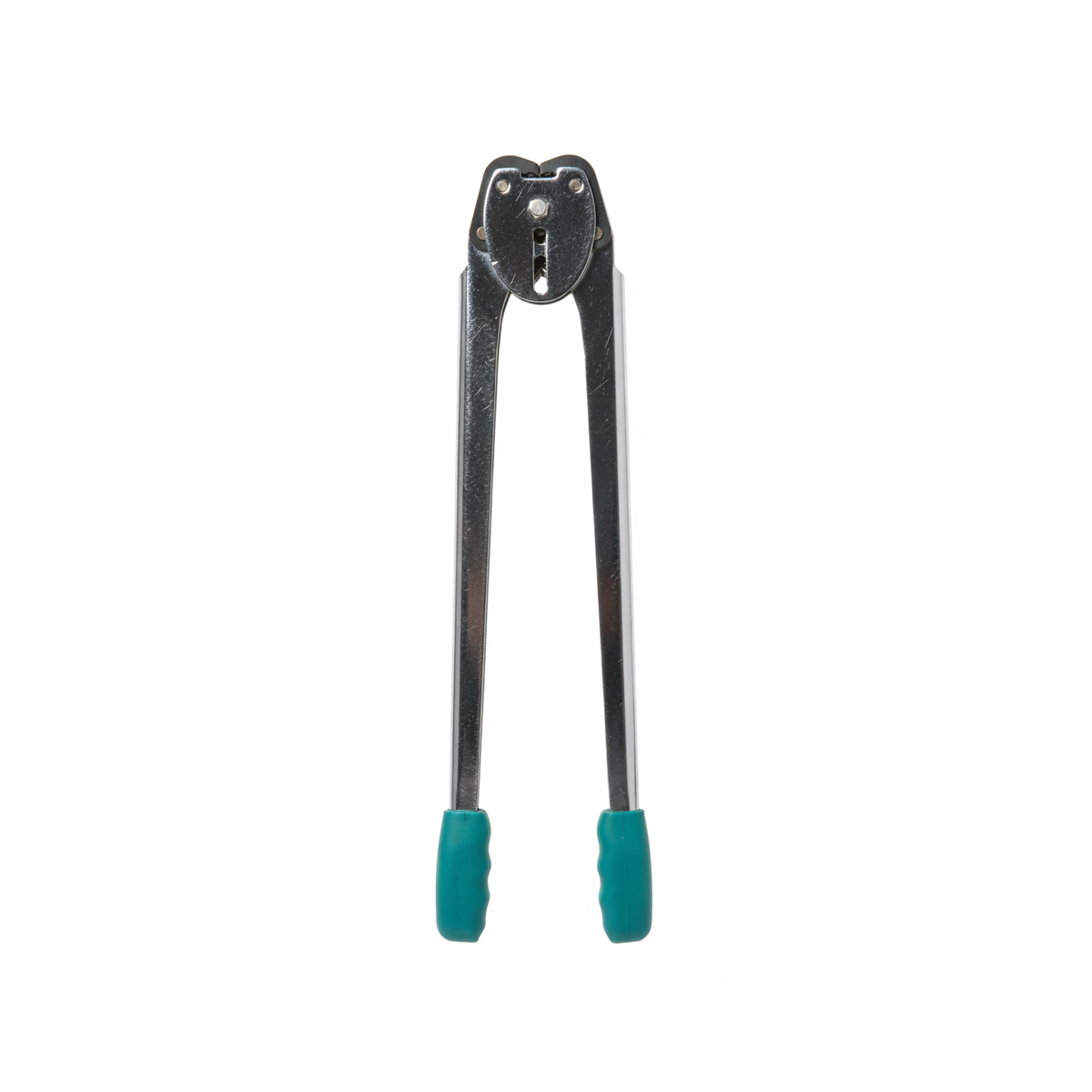 Manual pliers with ergonomic handle to seal PP strapping clips in warehouse operations in Santiago, DR.